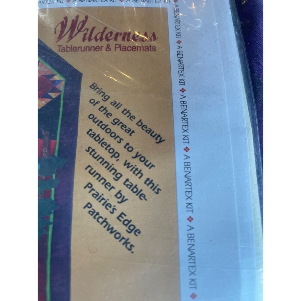 Wilderness Tablerunner & Placemats Kit Complete with Glacier Park Fabrics By Ben - Picture 3 of 3